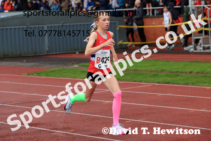 Girls Under-13s 2025 Northern Athletics Autumn Road Relays, Leigh, Lancashire. Photo: David T. Hewitson/Sports for All Pics